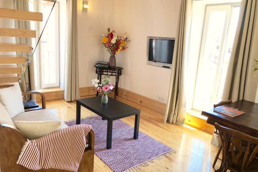 32 Top - Center Of Lisbon Duplex Apartment, Barrio Alto Ngoại thất bức ảnh
