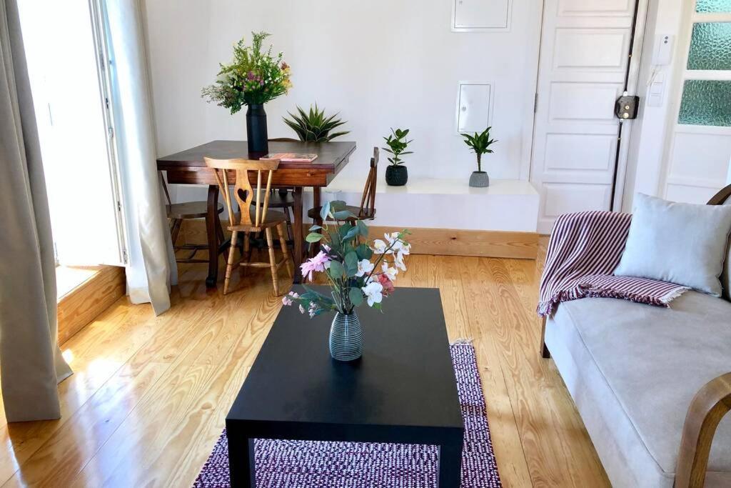 32 Top - Center Of Lisbon Duplex Apartment, Barrio Alto Ngoại thất bức ảnh