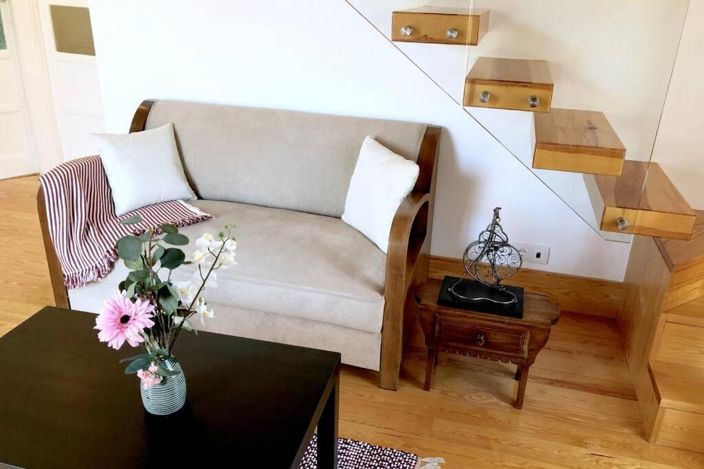32 Top - Center Of Lisbon Duplex Apartment, Barrio Alto Ngoại thất bức ảnh