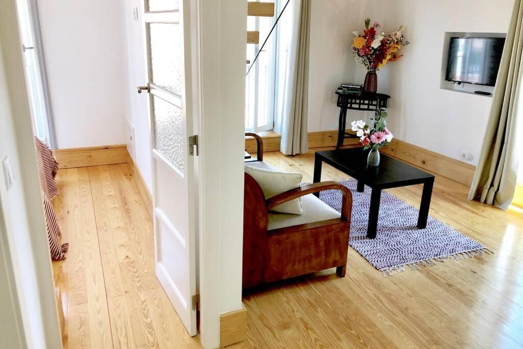 32 Top - Center Of Lisbon Duplex Apartment, Barrio Alto Ngoại thất bức ảnh
