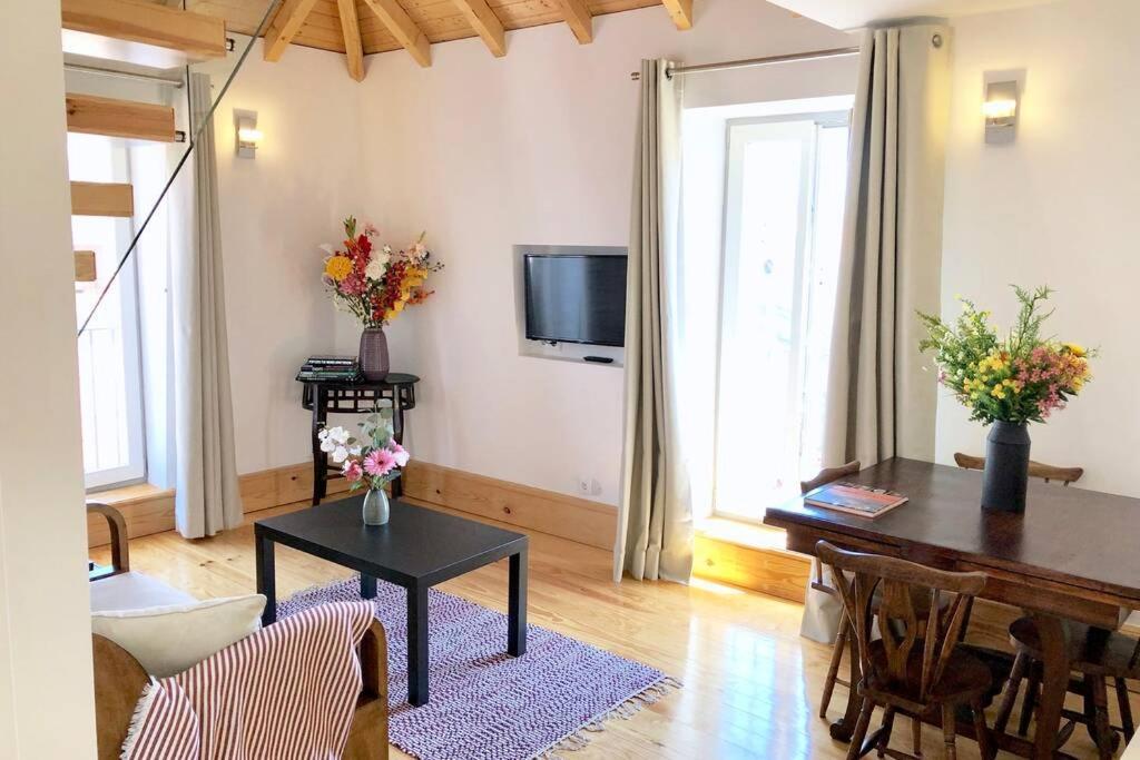 32 Top - Center Of Lisbon Duplex Apartment, Barrio Alto Ngoại thất bức ảnh