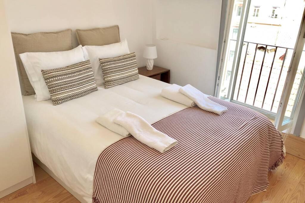 32 Top - Center Of Lisbon Duplex Apartment, Barrio Alto Ngoại thất bức ảnh